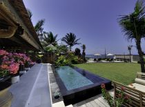 Villa Majapahit Maya, Hochzeitssuite Pool & Garten